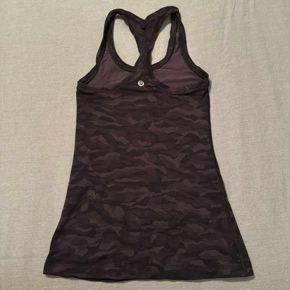 lululemon tank top - Picture 2 of 3